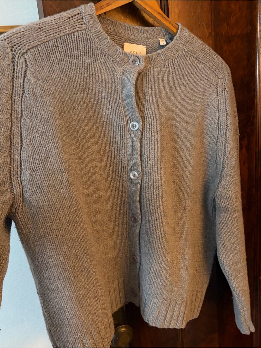 Dôen Adley Cardigan in Grey - Picture 3 of 12